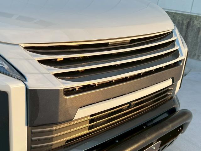 デリカD:5 P 全塗装済・新品アルミホイール・新品ブロックタイヤ・新品グリル・新品グリルガード・新品ルーフキャリア新品リヤラダー・リフトアップ・新品オーバーフェンダー・新品マッドガード(37枚目)