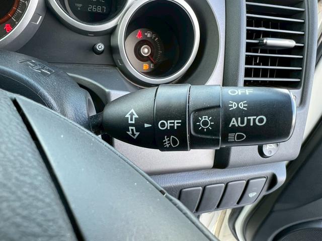 クロスロード HDDナビエディション 全塗装済・オリジナルツートンカラー・新品アルミホイール・新品ブロックタイヤ・マットブラック・バックカメラ・純正ナビ・オートエアコン・ステアリングリモコン(17枚目)