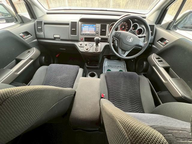 クロスロード HDDナビエディション 全塗装済・オリジナルツートーンカラー・新品アルミホイール・新品ブロックタイヤ・マットブラック・バックカメラ・純正ナビ・オートエアコン・ステアリングリモコン(15枚目)