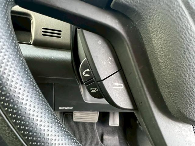 クロスロード HDDナビエディション 全塗装済・オリジナルツートーンカラー・新品アルミホイール・新品ブロックタイヤ・マットブラック・バックカメラ・純正ナビ・オートエアコン・ステアリングリモコン(49枚目)