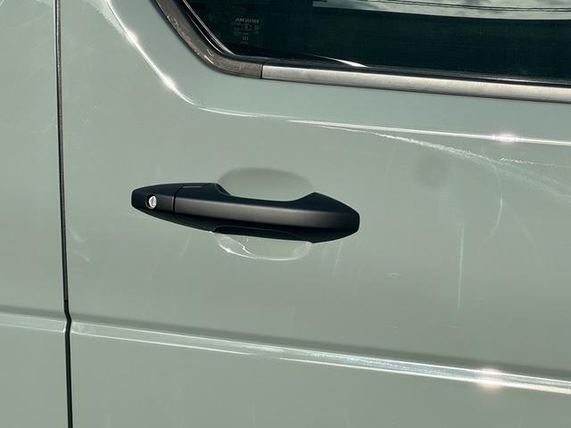 クロスロード HDDナビエディション 全塗装済・オリジナルツートーンカラー・新品アルミホイール・新品ブロックタイヤ・マットブラック・バックカメラ・純正ナビ・オートエアコン・ステアリングリモコン(66枚目)