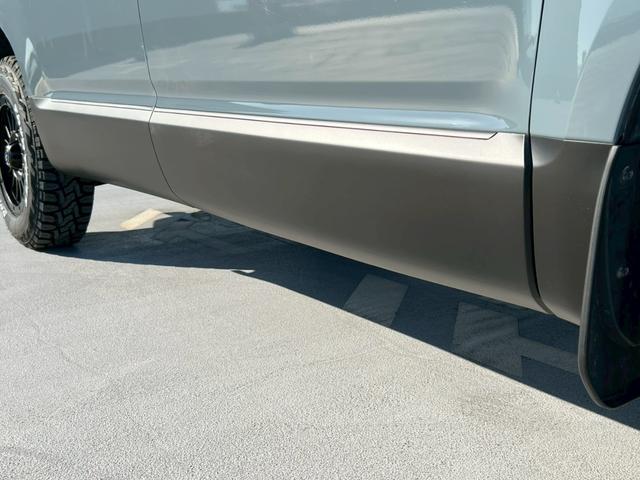 デリカＤ：５ Ｃ２　Ｇ　パワーパッケージ　全塗装済・新品アルミホイール・新品ブロックタイヤ・両側パワースライドドア・地デジ対応ナビ・バックカメラ・ドライブレコーダー・ビルトインＥＴＣ・ＢｌｕｅｔｏｏｔｈＡｕｄｉｏ対応・後部座席エアコン（10枚目）