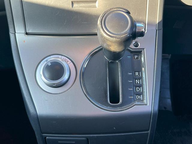 デリカＤ：５ Ｃ２　Ｇ　パワーパッケージ　全塗装済・新品アルミホイール・新品ブロックタイヤ・両側パワースライドドア・地デジ対応ナビ・バックカメラ・ドライブレコーダー・ビルトインＥＴＣ・ＢｌｕｅｔｏｏｔｈＡｕｄｉｏ対応・後部座席エアコン（69枚目）