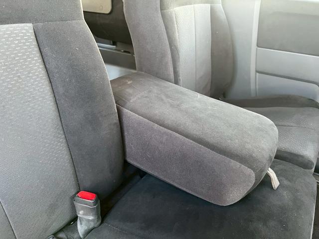 デリカＤ：５ Ｃ２　Ｇ　パワーパッケージ　全塗装済・新品アルミホイール・新品ブロックタイヤ・両側パワースライドドア・地デジ対応ナビ・バックカメラ・ドライブレコーダー・ビルトインＥＴＣ・ＢｌｕｅｔｏｏｔｈＡｕｄｉｏ対応・後部座席エアコン（70枚目）