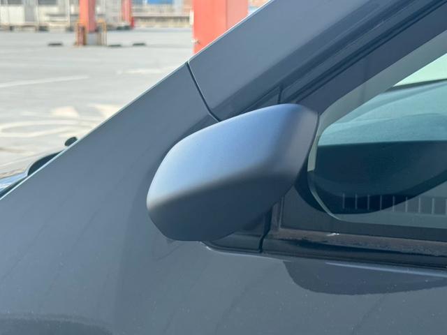 デリカD:5 G パワーパッケージ 全塗装・オリジナルツートンカラー・バックカメラ・BluetoothAudio対応・地デジ対応ナビ・オートクルーズコントロール・片側パワースライドドア・ビルトインETC・社外ナビ・3列シート・(5枚目)