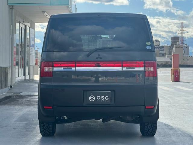 デリカD:5 G パワーパッケージ 全塗装・オリジナルツートンカラー・バックカメラ・BluetoothAudio対応・地デジ対応ナビ・オートクルーズコントロール・片側パワースライドドア・ビルトインETC・社外ナビ・3列シート・(13枚目)