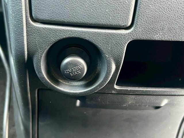 デリカD:5 G パワーパッケージ 全塗装・オリジナルツートンカラー・バックカメラ・BluetoothAudio対応・地デジ対応ナビ・オートクルーズコントロール・片側パワースライドドア・ビルトインETC・社外ナビ・3列シート・(58枚目)