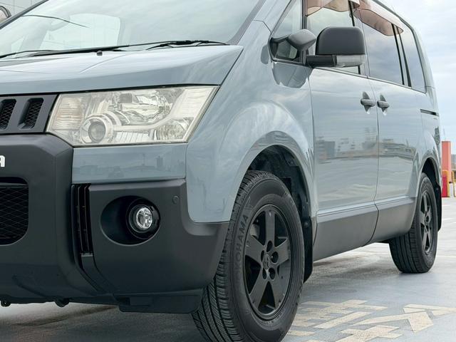 デリカD:5 エクシードII 全塗装・オリジナルツートンカラー・後席モニター・フリップダウンモニター・純正ナビ・純正ホイール・バックカメラ・ETC・両側スライドドア・パワーステアリング・ステアリングスイッチ・クルーズコントロール(18枚目)