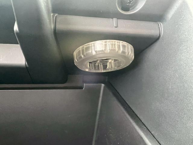 デリカD:5 エクシードII 全塗装・オリジナルツートンカラー・後席モニター・フリップダウンモニター・純正ナビ・純正ホイール・バックカメラ・ETC・両側スライドドア・パワーステアリング・ステアリングスイッチ・クルーズコントロール(65枚目)