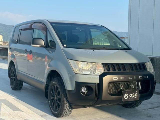 デリカＤ：５ Ｄ　パワーパッケージ　全塗装・オリジナルツートンカラー・新品ブロックタイヤ・ビルトインＥＴＣ・クルーズコントロール・両側パワースライドドア・ＢｌｕｅｔｏｏｔｈＡｕｄｉｏ対応・後部座席モニター・バックカメラ・地デジ対応ナビ（28枚目）