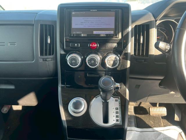 デリカＤ：５ Ｄ　パワーパッケージ　全塗装・オリジナルツートンカラー・新品ブロックタイヤ・ビルトインＥＴＣ・クルーズコントロール・両側パワースライドドア・ＢｌｕｅｔｏｏｔｈＡｕｄｉｏ対応・後部座席モニター・バックカメラ・地デジ対応ナビ（40枚目）