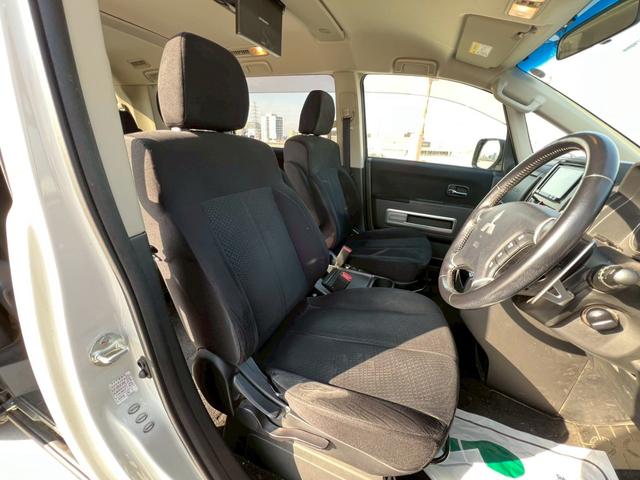 デリカＤ：５ Ｄ　パワーパッケージ　全塗装・オリジナルツートンカラー・新品ブロックタイヤ・ビルトインＥＴＣ・クルーズコントロール・両側パワースライドドア・ＢｌｕｅｔｏｏｔｈＡｕｄｉｏ対応・後部座席モニター・バックカメラ・地デジ対応ナビ（51枚目）