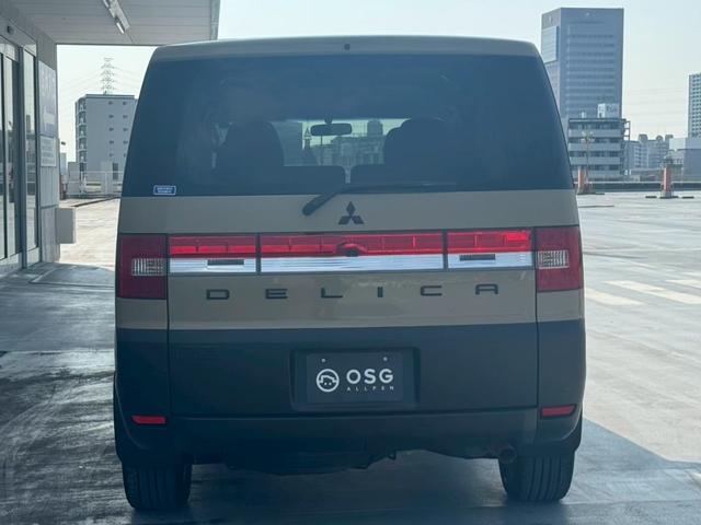 デリカＤ：５ Ｇ　パワーパッケージ　全塗装・オリジナルツートンカラー・ビルトインＥＴＣ・ＢｌｕｅｔｏｏｔｈＡｕｄｉｏ対応・バックモニター・クルーズコントロール・３列シート・地デジ対応ナビ・パワースライドドア・社外ナビ・フルセグＴＶ（6枚目）