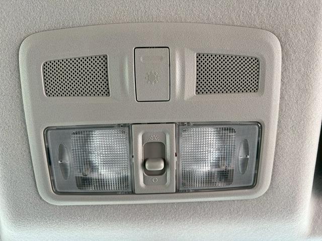 デリカＤ：５ Ｇ　パワーパッケージ　全塗装・オリジナルツートンカラー・ビルトインＥＴＣ・ＢｌｕｅｔｏｏｔｈＡｕｄｉｏ対応・バックモニター・クルーズコントロール・３列シート・地デジ対応ナビ・パワースライドドア・社外ナビ・フルセグＴＶ（44枚目）