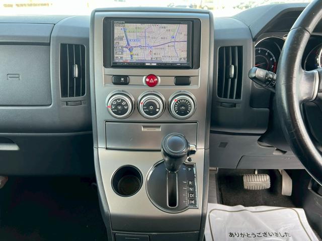 デリカＤ：５ Ｇ　パワーパッケージ　全塗装・オリジナルツートンカラー・ビルトインＥＴＣ・ＢｌｕｅｔｏｏｔｈＡｕｄｉｏ対応・バックモニター・クルーズコントロール・３列シート・地デジ対応ナビ・パワースライドドア・社外ナビ・フルセグＴＶ（75枚目）