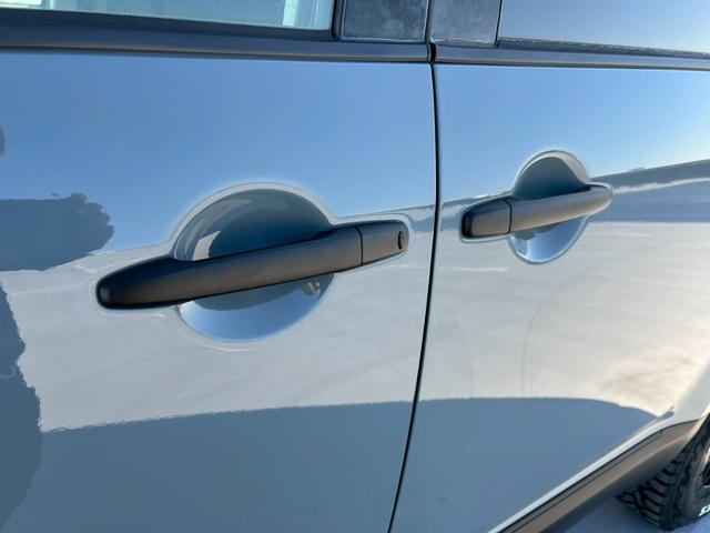 デリカD:5 エクシードII 全塗装・オリジナルツートンカラー・新品アルミホイール・新品ブロックタイヤ後席モニター・フリップダウンモニター・純正ナビ・純正ホイール・バックカメラ・ETC・両側パワースライドドア・クルーズコントロール(5枚目)