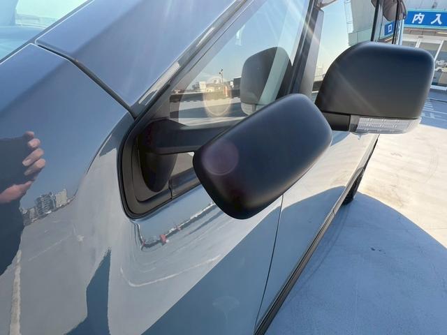 デリカD:5 エクシードII 全塗装・オリジナルツートンカラー・新品アルミホイール・新品ブロックタイヤ後席モニター・フリップダウンモニター・純正ナビ・純正ホイール・バックカメラ・ETC・両側パワースライドドア・クルーズコントロール(9枚目)