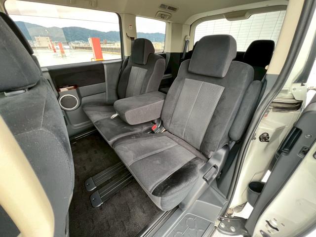 デリカD:5 エクシードII 全塗装・オリジナルツートンカラー・新品アルミホイール・新品ブロックタイヤ後席モニター・フリップダウンモニター・純正ナビ・純正ホイール・バックカメラ・ETC・両側パワースライドドア・クルーズコントロール(57枚目)