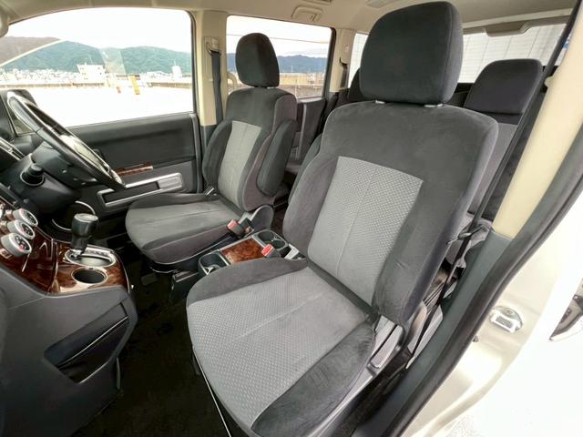 デリカD:5 エクシードII 全塗装・オリジナルツートンカラー・新品アルミホイール・新品ブロックタイヤ後席モニター・フリップダウンモニター・純正ナビ・純正ホイール・バックカメラ・ETC・両側パワースライドドア・クルーズコントロール(73枚目)