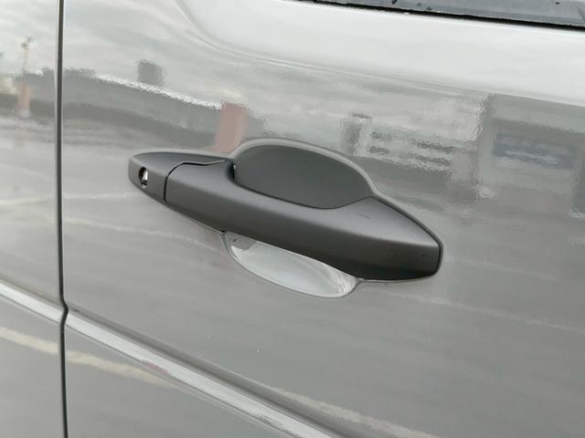 クロスロード HDDナビエディション 全塗装・オリジナルツートンカラー・新品アルミホイール・新品ブロックタイヤ・純正ナビ・バックカメラ・サイドステップ・オートライト・ETC・パワーウインド・ステアリングスイッチ・キーレス(19枚目)