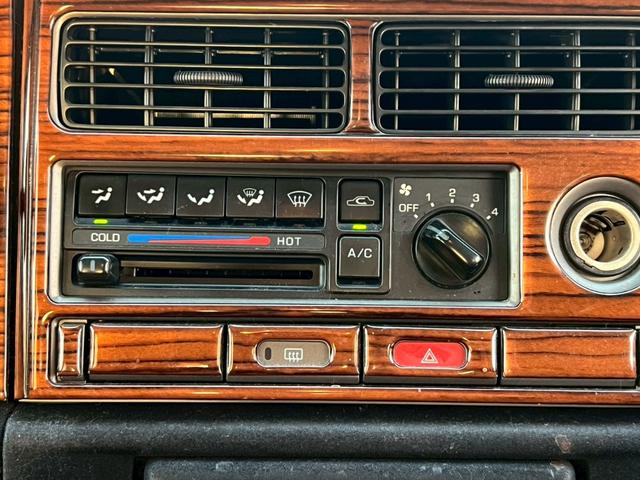 ラシーン タイプA 禁煙車・全塗装済・オリジナルブルー・マット塗装・ナルディ製ステアリングホイール・社外フロントグリル・木目パネル・社外アルミホイール・シートカバー・ETC・社外オーディオデッキ・FM/AM(8枚目)