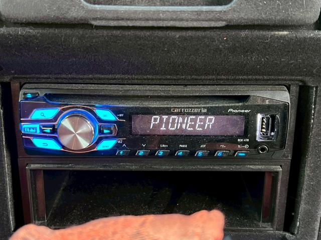 ラシーン タイプA 禁煙車・全塗装済・オリジナルブルー・マット塗装・ナルディ製ステアリングホイール・社外フロントグリル・木目パネル・社外アルミホイール・シートカバー・ETC・社外オーディオデッキ・FM/AM(10枚目)