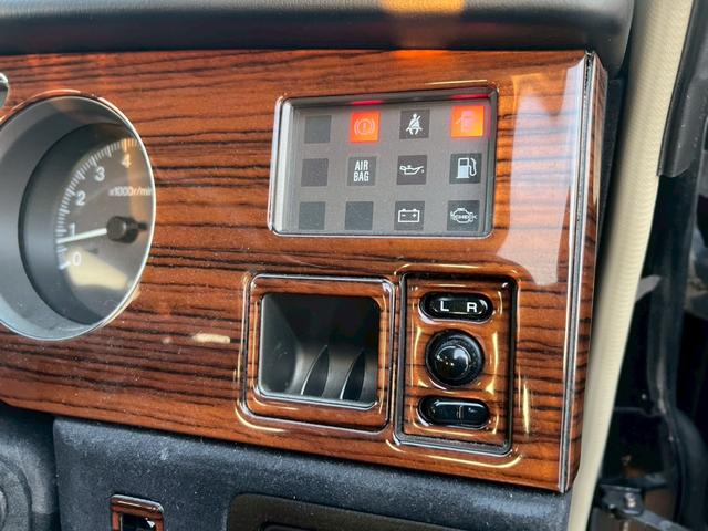 ラシーン タイプA 禁煙車・全塗装済・オリジナルブルー・マット塗装・ナルディ製ステアリングホイール・社外フロントグリル・木目パネル・社外アルミホイール・シートカバー・ETC・社外オーディオデッキ・FM/AM(20枚目)