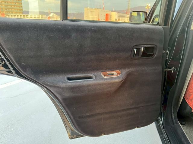 ラシーン タイプA 禁煙車・全塗装済・オリジナルブルー・マット塗装・ナルディ製ステアリングホイール・社外フロントグリル・木目パネル・社外アルミホイール・シートカバー・ETC・社外オーディオデッキ・FM/AM(30枚目)