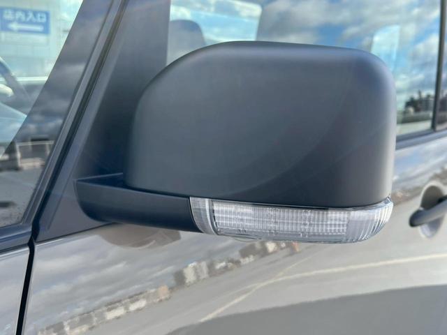 �A�E�g�h�A�ɉf���閳���J���[�I�L�����v�V�[���ɂ҂�����̈��B