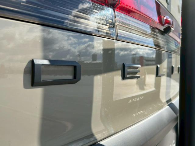 �A�E�g�h�A�E�X��藼���f����J���[�I