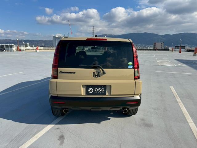 �Ǝ��J���[�œ��ʊ��t�o�I���ƍ������������ɁB