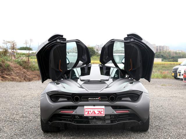 ７２０Ｓ パフォーマンス　ゴリラガラスドアアッパー／スポーツエキゾースト／カーボンリアデッキ／５ツインスポーク鍛造ホイール／パフォーマンストリム／サテンダイアモンドカットフィニッシュ／リアビューカメラ／ラッピング外装（31枚目）