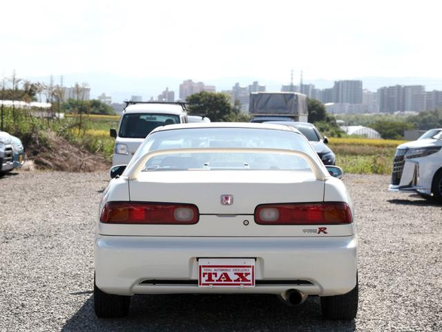 インテグラ タイプＲ　純正アルミホイール／ＴＥＩＮ車高調／Ｆスポイラー／無限マフラー（22枚目）