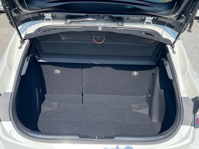 カローラスポーツ ハイブリッドG Z(10枚目)