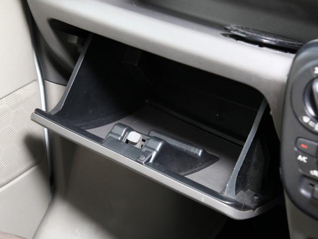 エブリイ PAリミテッド 純正ラジオ/5速MT(10枚目)