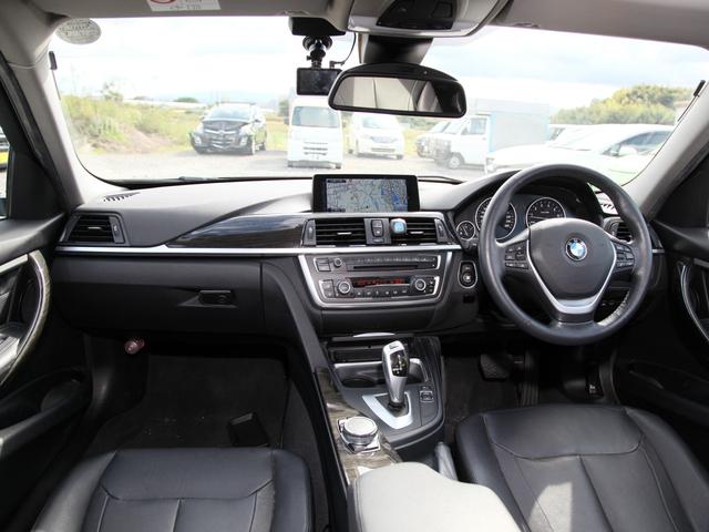 ３シリーズ ３２０ｉラグジュアリー　純正ナビ／Ｂカメラ／レザーシート／ＥＴＣ（5枚目）