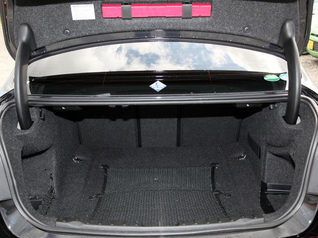 ３シリーズ ３２０ｉラグジュアリー　純正ナビ／Ｂカメラ／レザーシート／ＥＴＣ（27枚目）