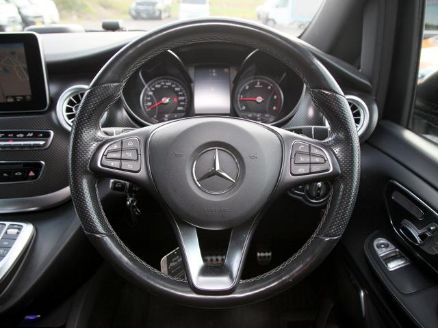 Vクラス V220d スポーツ ロング メーカーナビ/フルセグ/360°カメラ/レーダーセーフティPKG/外アンダーエアロ/ブラックアウトグリル/パワーバックドア/ヒッチメンバー(11枚目)