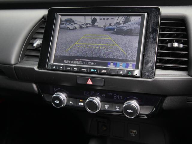 フィット ホーム ギャザーズSDナビ/フルセグTV/バックカメラ/ETC/前後ドライブレコーダー/クルコン/プッシュスタート/ホンダセンシング/LEDヘッドライト/ワンオーナー車(7枚目)