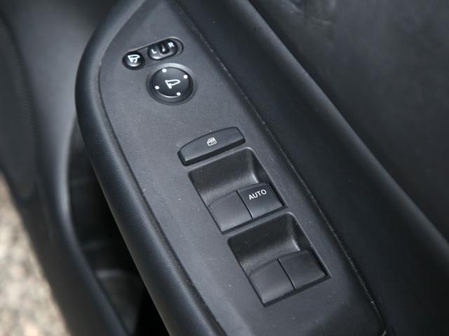 フィット ホーム ギャザーズSDナビ/フルセグTV/バックカメラ/ETC/前後ドライブレコーダー/クルコン/プッシュスタート/ホンダセンシング/LEDヘッドライト/ワンオーナー車(19枚目)