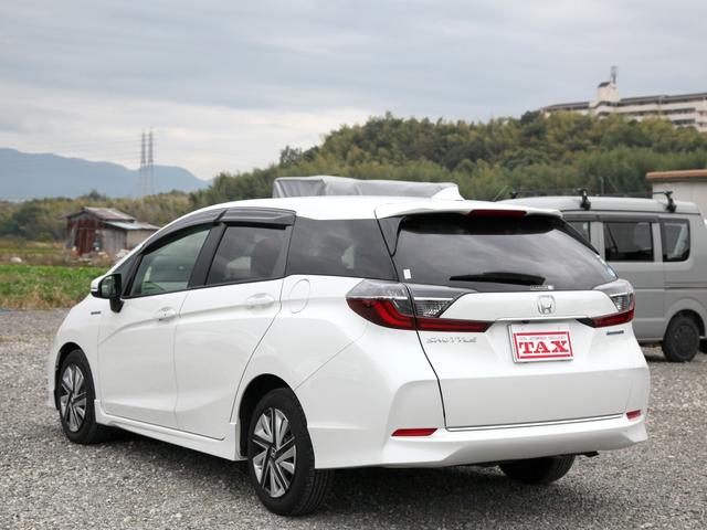 シャトル ハイブリッドX ホンダセンシング 純正8インチナビ/フルセグTV/バックカメラ/ETC/LEDヘッドライト/前後ドライブレコーダー/ハーフレザーシート/スペアキー/プッシュスタート/オートエアコン/ハイブリッド車(32枚目)