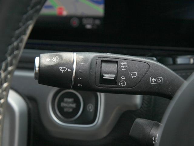 Ｇクラス Ｇ４００ｄ　ＡＭＧライン　１２．３インチワイドディスプレイ／純正ＨＤＤナビ／フルセグＴＶ／ＥＴＣ２．０／ブラインドスポットモニター／３６０°カメラ／パワーシート／ナッパ革シート／シートヒータープラス／シートベンチレーター（17枚目）