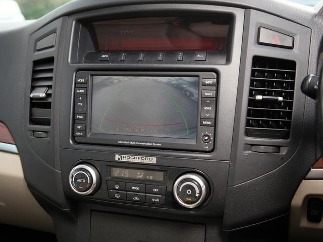 パジェロ ロング スーパーエクシード 純正ナビ/ロックフォードスピーカー/バックカメラ/ETC/シートヒーター/パワーシート/ベージュ革シート/サンルーフ/社外AW(7枚目)