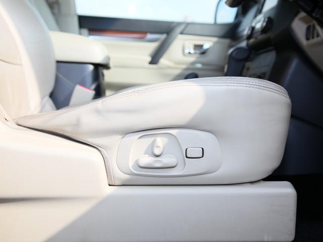 パジェロ ロング スーパーエクシード 純正ナビ/ロックフォードスピーカー/バックカメラ/ETC/シートヒーター/パワーシート/ベージュ革シート/サンルーフ/社外AW(26枚目)