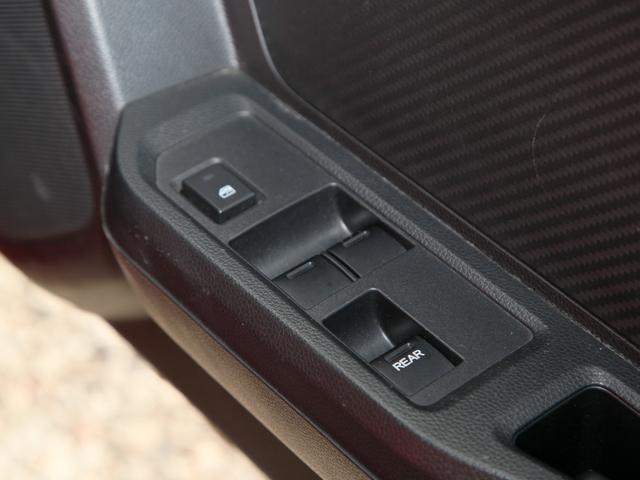 S660 α 純正ラジオ/Bカメラ/ETC/ブリットセミバケットシート/ブリッツブースト計/FR社外バンパー/社外ウイング/前後ブリッツタワーバー/ブリッツ車高調/HKSエアクリ/社外マフラー/ブローオフバルブ(19枚目)