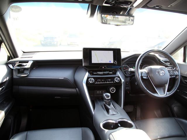 ハリアー G 純正ナビ/フルセグTV/バックカメラ/デジタルインナーミラー/ETC2.0/ブラインドスポットモニター/パワーバックドア(5枚目)