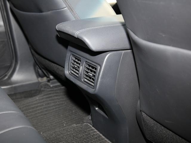 ハリアー G 純正ナビ/フルセグTV/バックカメラ/デジタルインナーミラー/ETC2.0/ブラインドスポットモニター/パワーバックドア(23枚目)