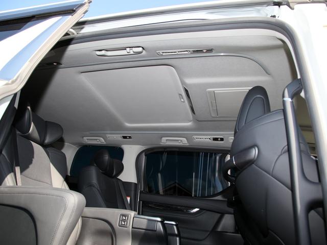 アルファード ２．５Ｓ　Ｃパッケージ　純正Ｔコネクトナビ／フルセグＴＶ／バックカメラ／ＥＴＣ／ブラインドスポットモニター／デジタルインナーミラー／ツインサンルーフ／ＦＳＲモデリスタエアロ／モデリスタマフラー（22枚目）