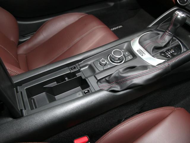 ロードスターＲＦ ＶＳ　純正ナビ／フルセグＴＶ／バックカメラ／フルエアロ／スマートキー／ブラウンレザーシート／シートヒーター／プッシュスタート（11枚目）