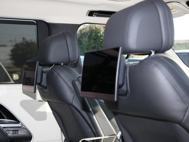 レンジローバー ＨＳＥ　Ｐ５３０　ロングホイールベース　純正ナビ／Ｂカメラ／３６０°カメラ／電動サイドステップ／ガラスルーフ／ＭＥＲＩＤＩＡＮスピーカー／デジタルインナーミラー／黒革シート／シートヒーター／エアシート／ＨＵＤ／ＢＳＭ／リアモニター（25枚目）